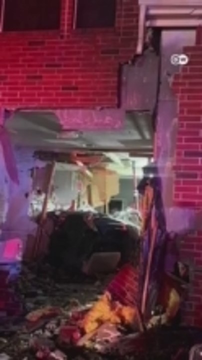 Deadly Tesla crash in Texas reignites debate on self‑driving tech