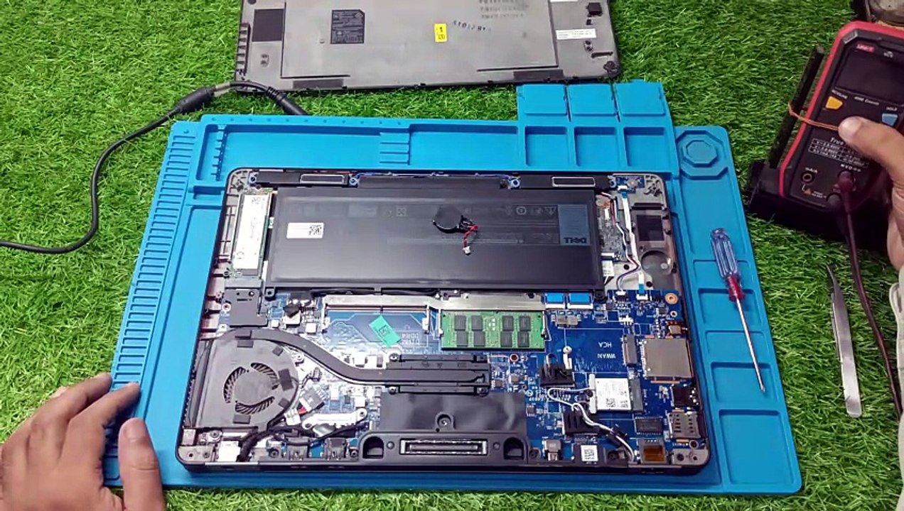 How to Replace CMOS Battery in Dell latitude E7470 Laptop