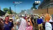 Itália: canhões de água refrescam turistas no Coliseu de Roma em vaga de calor