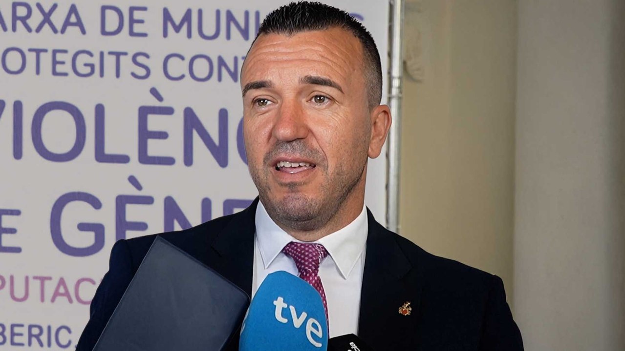 Clamor en el PP valenciano contra Diana Morant por su "persecución" a Arturo Torró: "Que pida disculpas"
