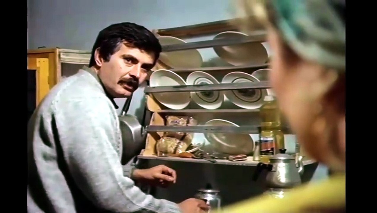 1986 Acı Dünya HARİKA AVCI TARIK AKAN Türk Fimi [Full Movie]