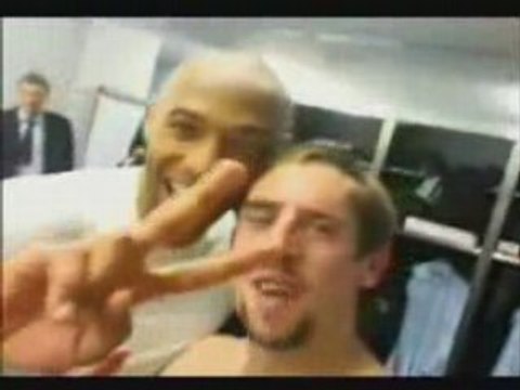 Joie Ribery Vestiaire France Bresil 2006