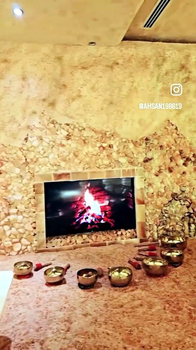 Pink Salt Room For Healthy Environment