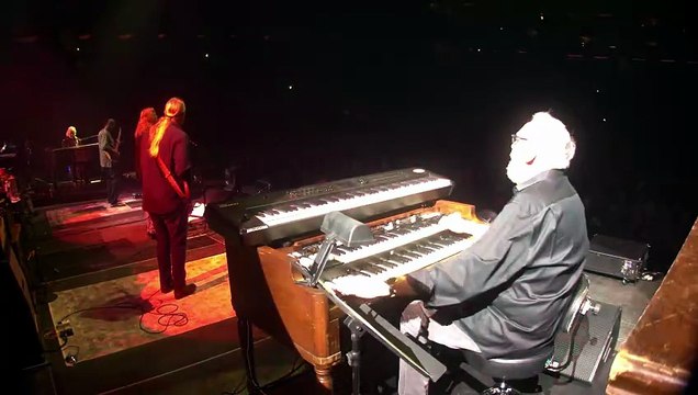 Whipping Post (The Allman Brothers Band cover) with Chuck Leavell (Les Brers in A Minor snippet by Haynes) - The Brothers (live)