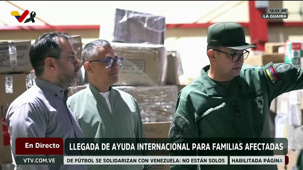 Canciller Yván Gil recibe la llegada al país de 2 mil toneladas de ayuda humanitaria a Venezuela
