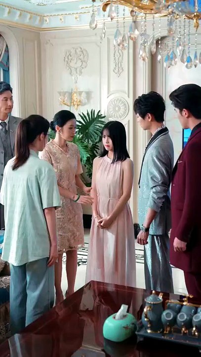 The Heiress Who Won With Brains(Dubbed)   Serie Completa   Short Drama Español