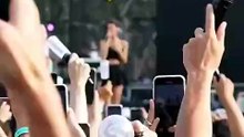 clone-viral-video-before of Entertainment