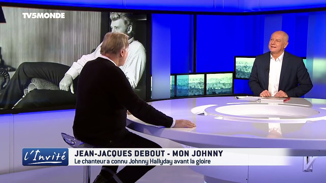 2018 - Johnny Hallyday : Jean-Jacques Debout, dévasté par la disparition du chanteur dans L'Invité sur TV5 Monde (27 Septembre)