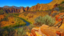Smith Rock Oregon: A Nature Walk You’ll Remember