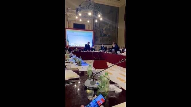Delega fiscale, bagarre in commissione Finanze alla Camera: lavori sospesi