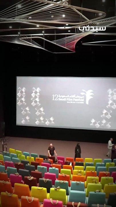 الإعلامية خديجة الوعل