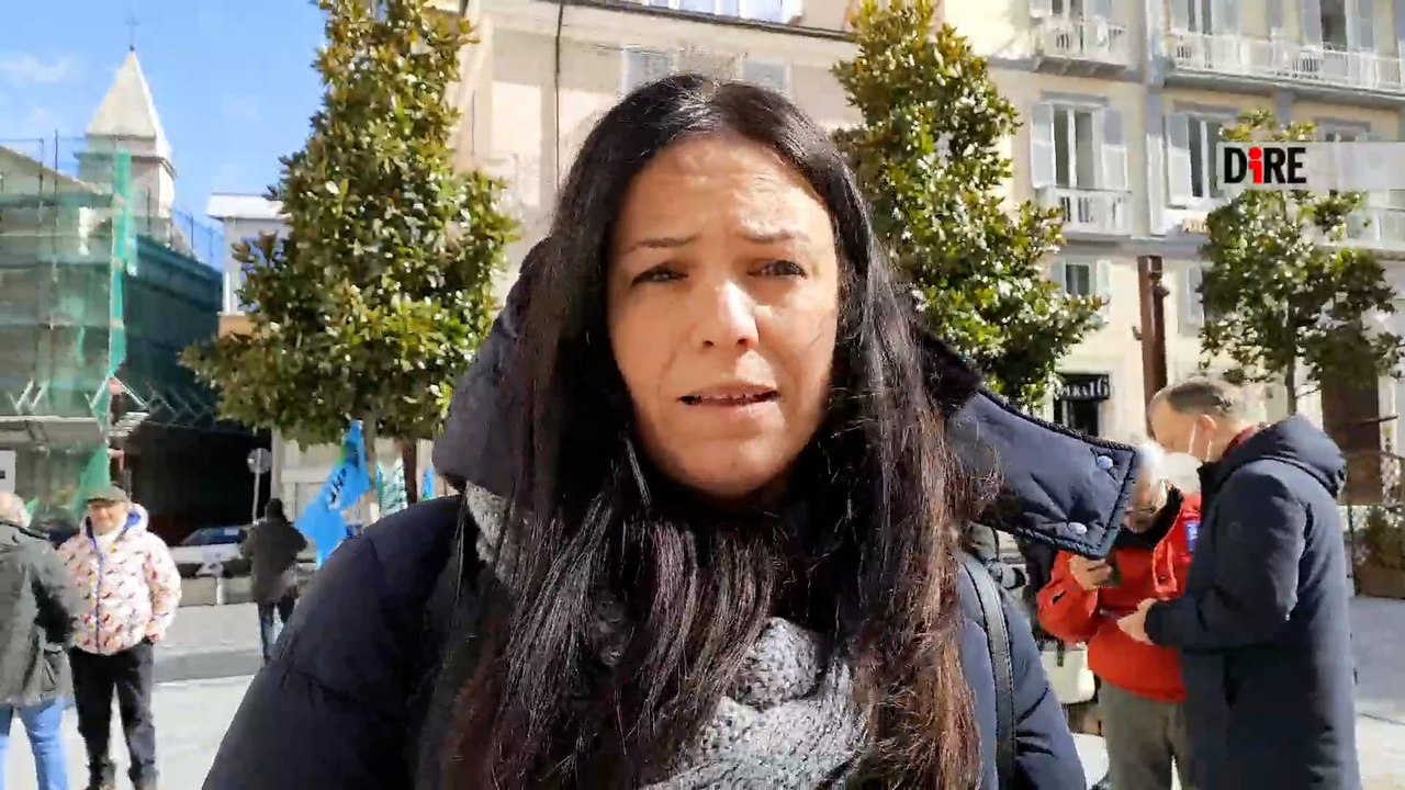 Vertenza Tim, dipendenti e lavoratori dell'indotto scendono in piazza a Potenza