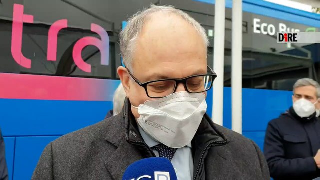 Scontri allo sgombero di Casapound, Gualtieri: Violenze inaccettabili