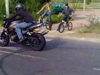 stunt la roue tourne