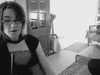 L0uise chante Umbrella de Rihanna