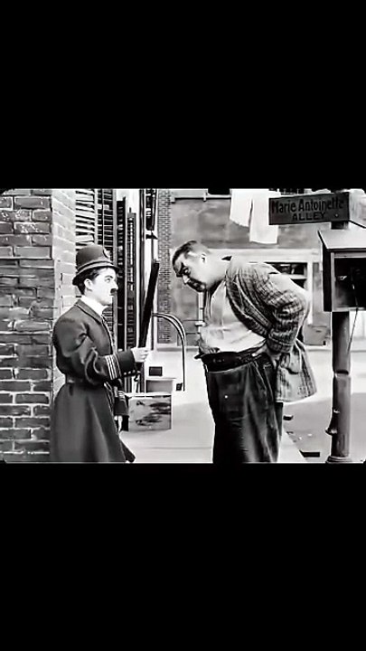 CHARLIE CHAPLIN 04