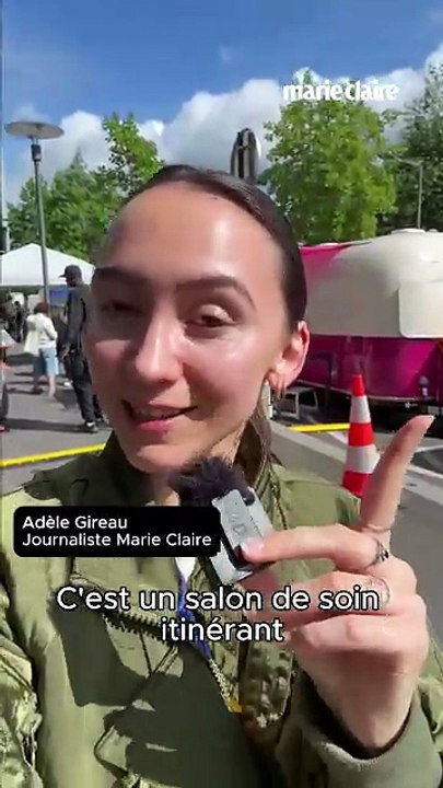 "Prendre soin de celles qui n'en ont pas les moyens" : cet été, des salons itinérants vont à la rencontre des femmes précaires