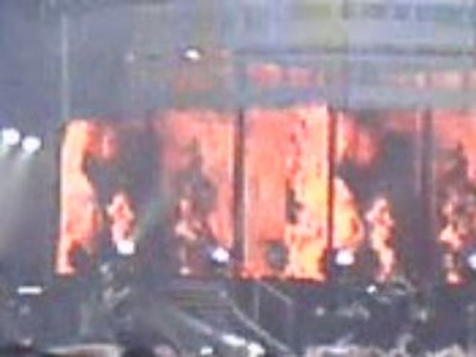 Tokio Hotel Totgeliebt ( Parc des princes 21.06.08 )