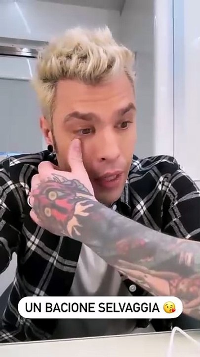 Perché Fedez e Selvaggia Lucarelli stanno litigando sull'uovo di Pasqua
