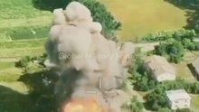 Su-34 Drops FAB-3000 Bomb On Ukrainian Site