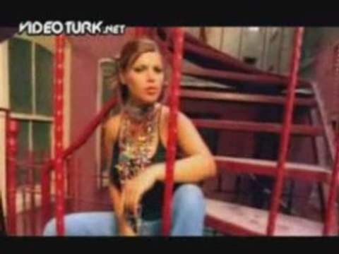 Elif Karlı - Kara Kara