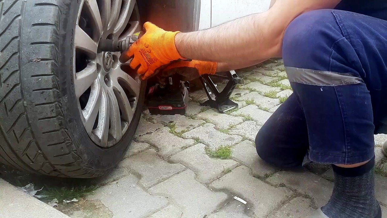Fren Kaliper Pimi Değişimi ve Bakımı - Dengesiz Balata Aşınmasına SON!