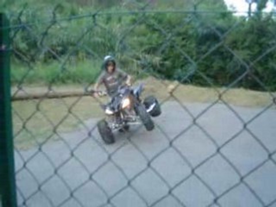 quad raptor 250 (pyero)