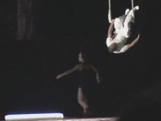 Evita trapeze