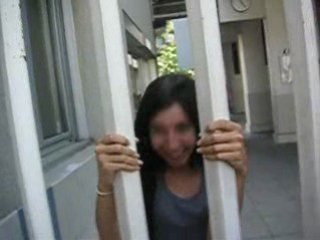 t'es enfermée pitite idiote xD