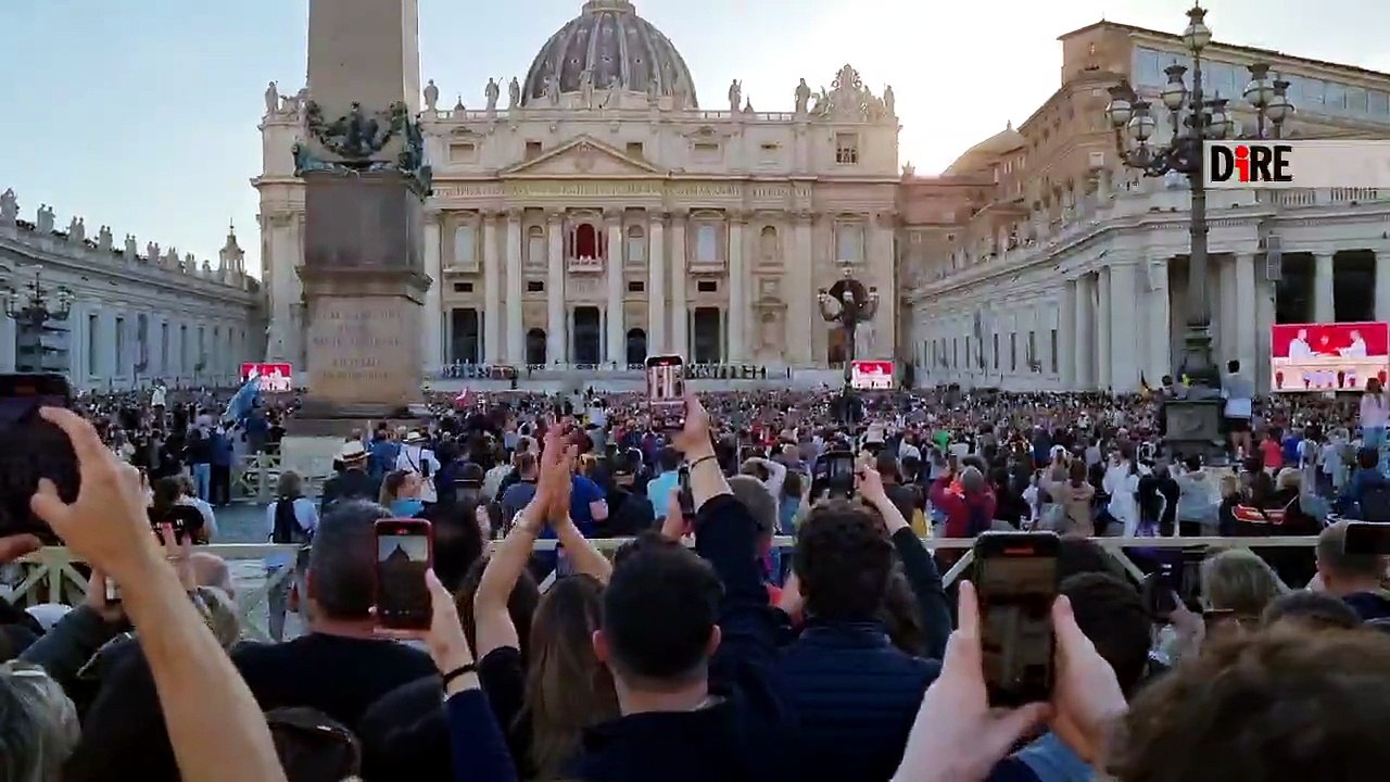 "Non ce lo aspettavamo": fedeli sorpresi da Leone XIV