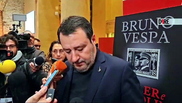 VIDEO | Salvini: Il 'paraculetto' di Nevi? Peace and love. Io non mi offendo mai con nessuno