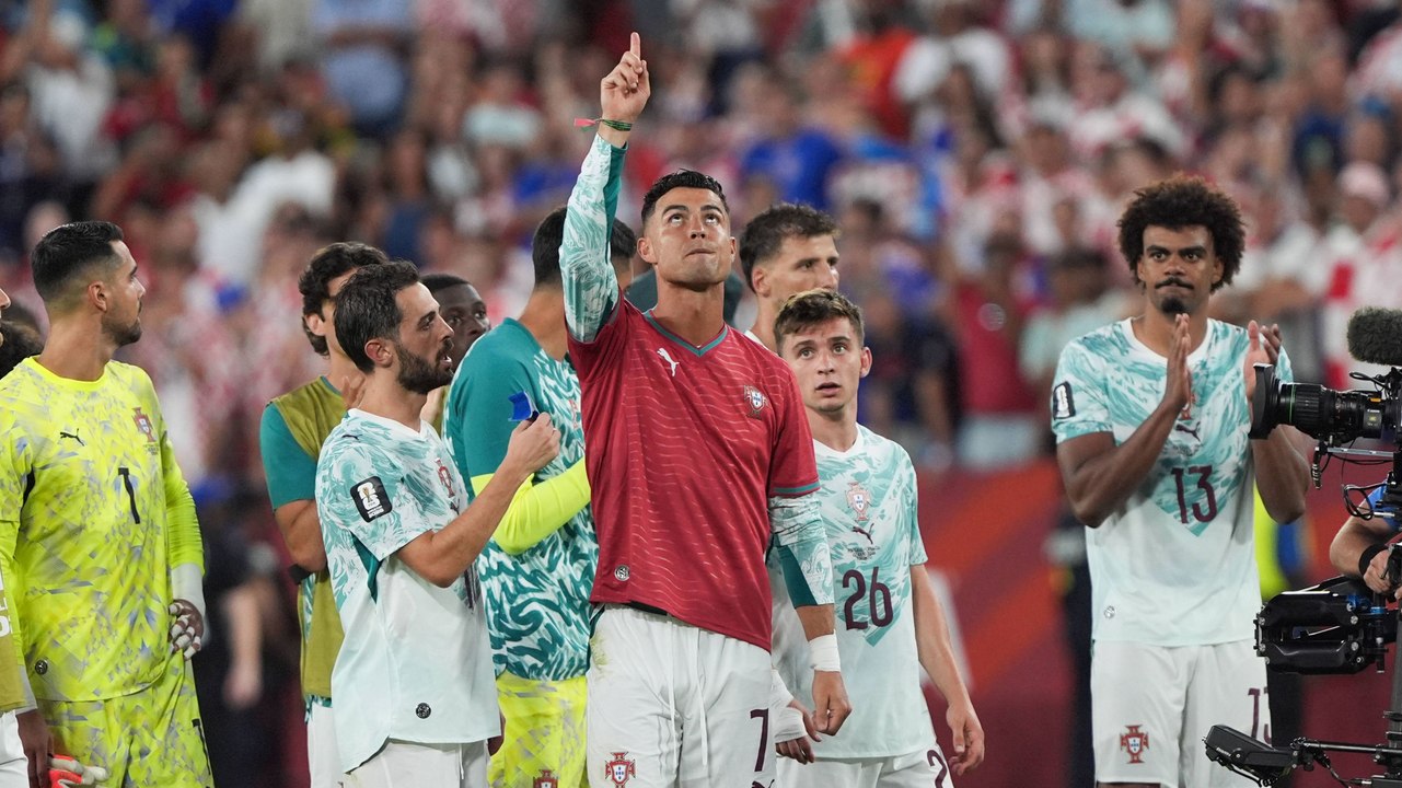 'Hommage an Diogo Jota': Cristiano Ronaldo widmet Sieg verstorbenem Teamkollegen