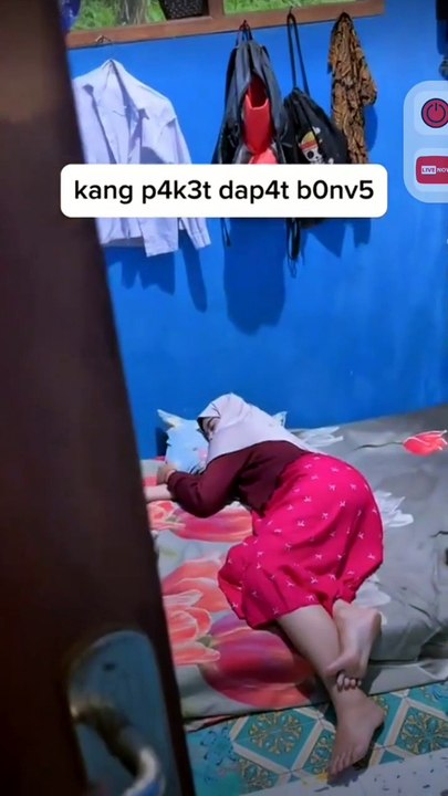 Kang Paket Dapat Bonus Apem dari Janda Muda