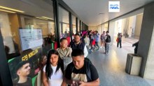 Espanha: pode a Justiça europeia travar a regularização de imigrantes?