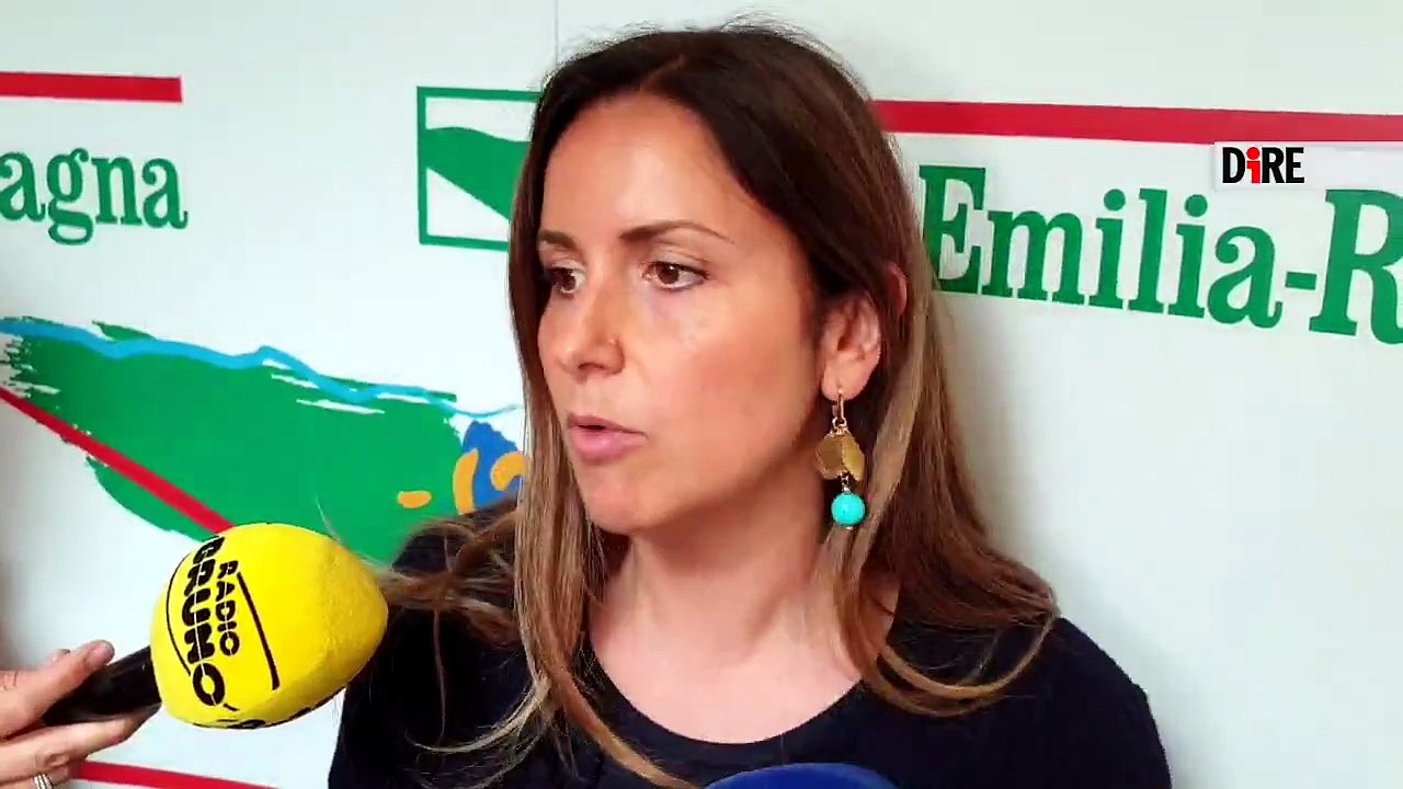 Adolescenti e cellulari, Isabella Conti lancia l'idea del detox digitale