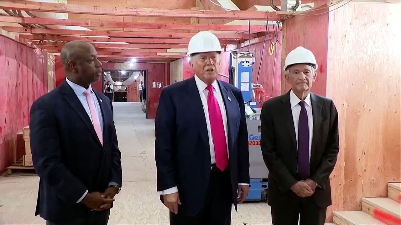 Powell umilia Trump