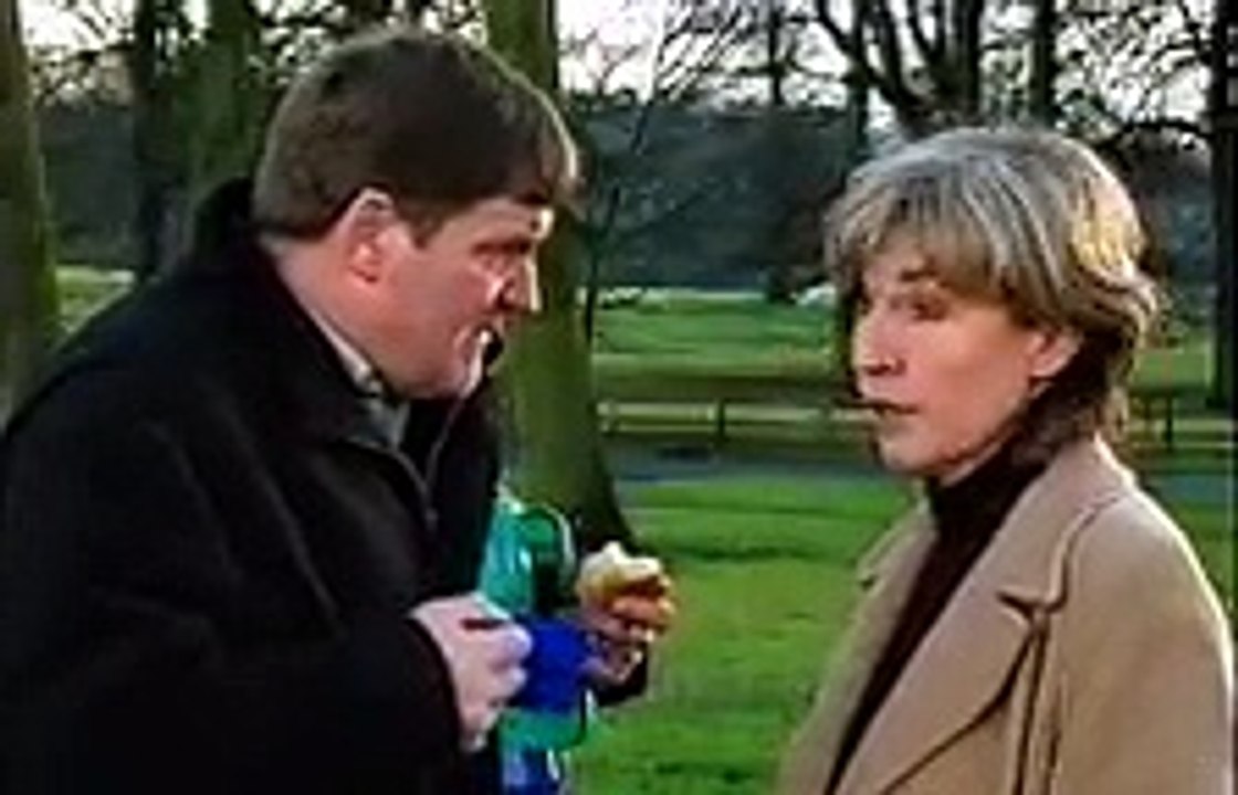 BROOKSIDE 2000- E2321 - Brookside and other TV Classics