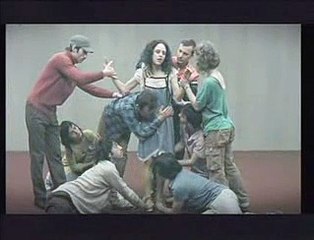 Yasemin Mori - Aslında Bir Konu Var