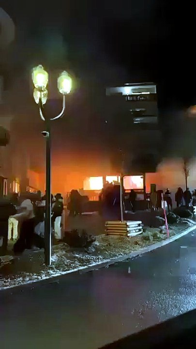L'incendio nel bar di Crans Montana in Svizzera (Video da X)