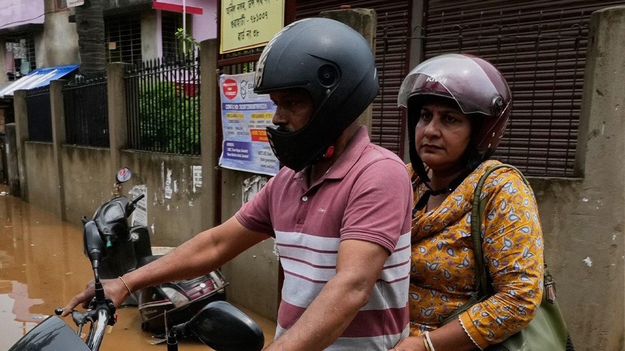 ISRO ने दिखाई बारिश की LIVE तस्वीर, पश्चिम भारत...