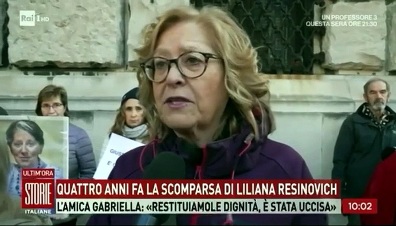 Sit-in a Trieste per Liliana Resinovich: “C’è una regia dietro a questi personaggi da cabaret? È una vittima”