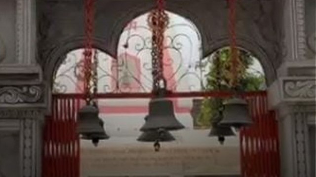 इस गांव में नहीं जलता रावण का पुतला, दशहरे पर होती है पूजा
