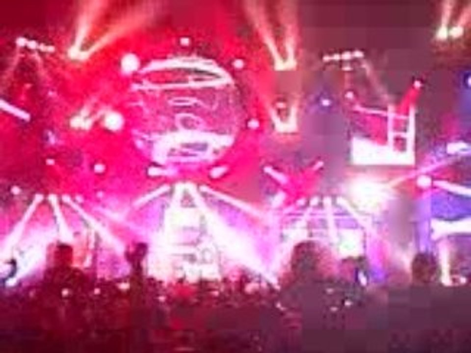 Christophe mae nrj music tour amneville