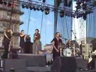 Les Blérots de RAVEL : Une rue