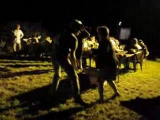 Parade nuptiale de bourguignons saoul