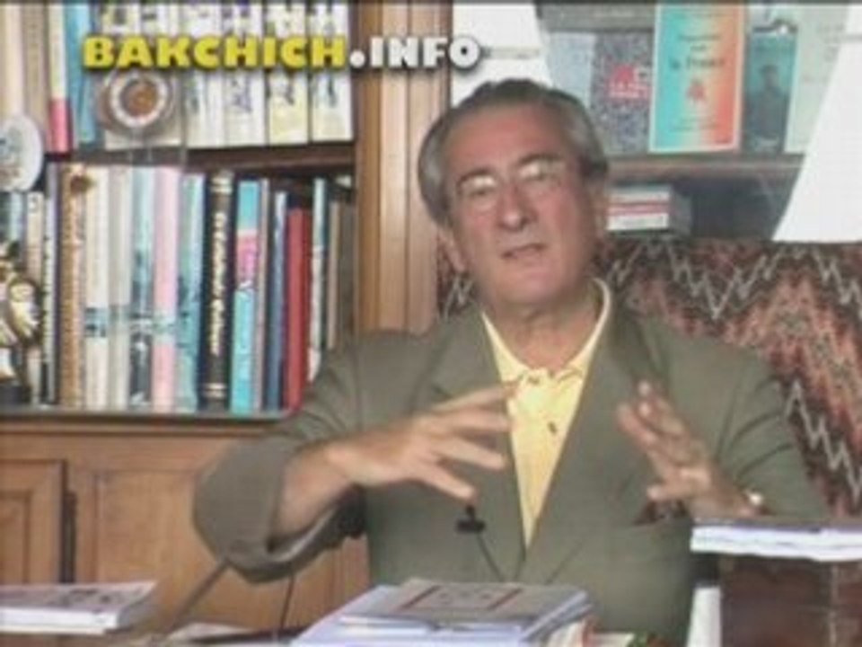 Chirac et sa fondation humanitaire