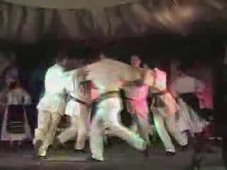 ROMANIAN superb Traditional dance Folklorama festival CANADA
