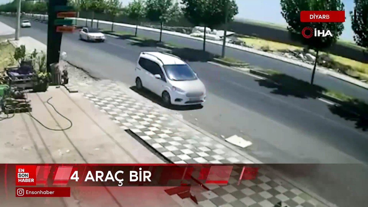 Diyarbakır'da araçların sırayla çarpıştığı kaza