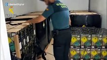 La Guardia Civil intercepta un cargamento masivo de 'gas de la risa' en Ibiza