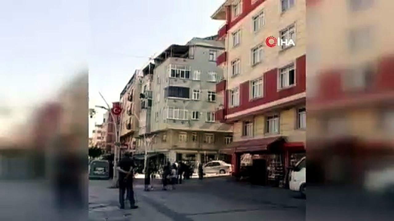 3’üncü katın evin penceresinde yürüyen bebek yürekleri ağza getirdi